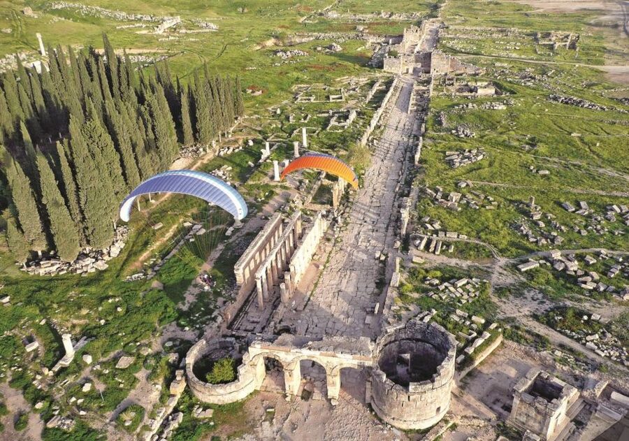From Antalya/Kemer: Pamukkale Tour with Lunch and Transfers - The best fit for this Pamukkale day trip