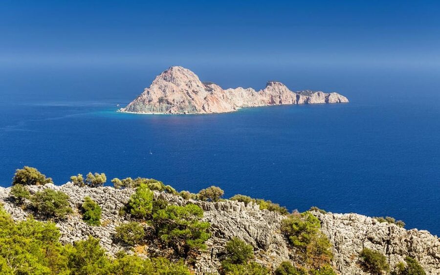 From Antalya or Side: Suluada Island Boat Trip with Lunch - The buffet lunch is a useful break