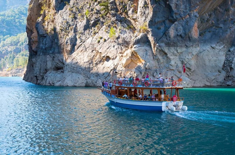 From Belek: Green Canyon Boat Trip with Lunch and Drinks - Cruising the 14-kilometer Grand Canyon