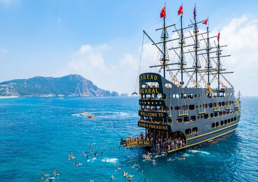 From City of Side and Alanya: Legends and Pirates Yacht Tour - Who will enjoy this yacht tour most?