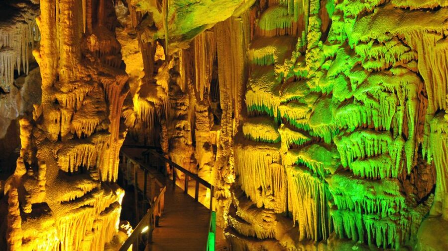 From city of Side: Guided Day Trip to Alanya City - Your free time in central Alanya