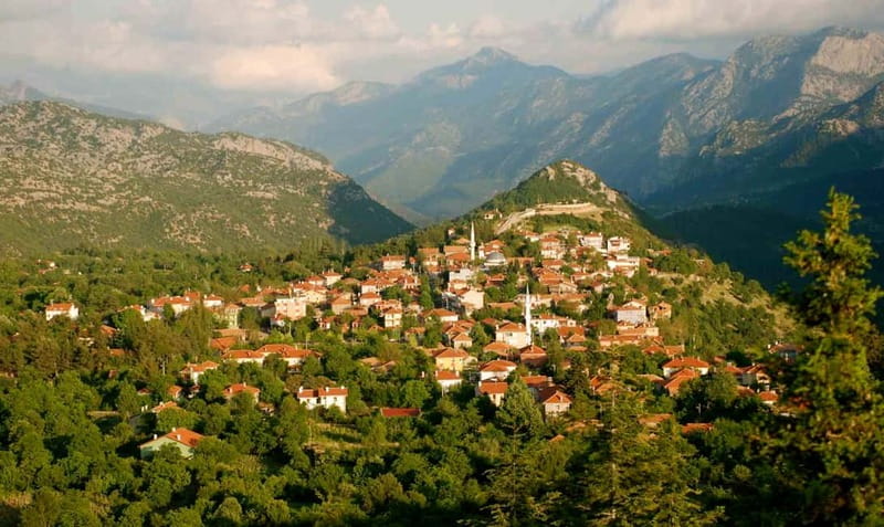 From City of Side: Visit to Ormana Village & Altinbesik Cave - Ürünlü and the button houses