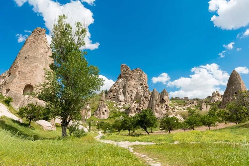From Göreme: Cappadocia Red and Green Highlights Tour - Kaymaklı Underground City: the tour’s strongest historical stop
