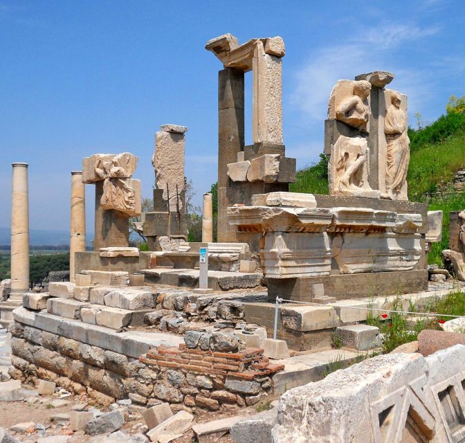 From Istanbul: 2-Day Ephesus, Pamukkale, & Hierapolis Tour - Key points at a glance