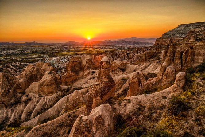 From Istanbul: 3-Day Cappadocia Highlights Tour by Plane - Day three: valley walking and life below ground