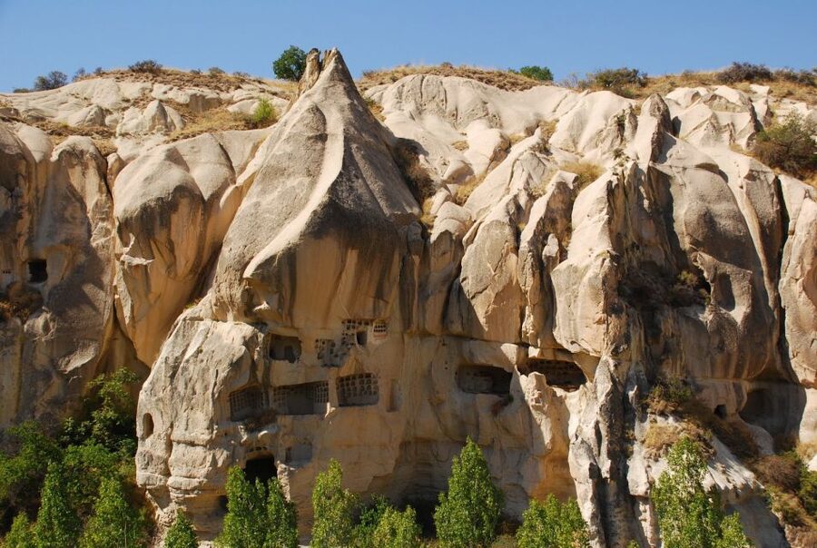 From Istanbul: Cappadocia Highlights 2-Day Tour with Balloon - Urgup and the carpet stop finish a full day