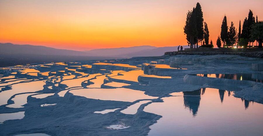 From Istanbul: Ephesus & Pamukkale 2-Day Trip with Flights - Day one: Istanbul to Ephesus by way of Izmir