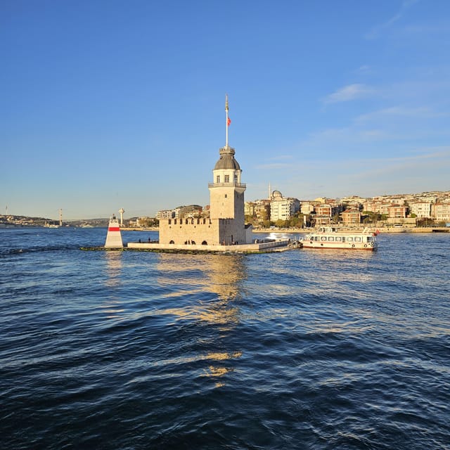 From Istanbul: Princess Islands Guided Tour - The short hop to Büyükada