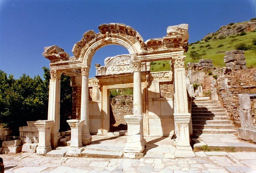 From Kusadasi: Ephesus Guided Private Tour - The House of Mother Mary in the Bulbul Mountains