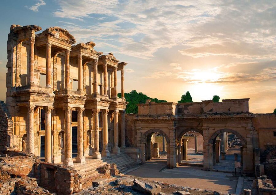 From Marmaris: Ephesus and Selcuk Tour with Buffet Lunch - Breakfast is useful, but keep expectations modest