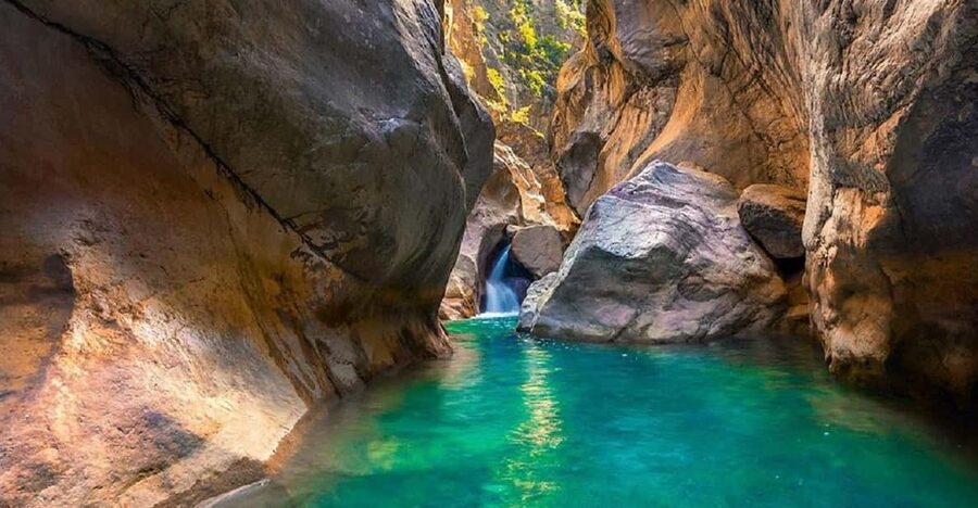 From Marmaris: Fethiye Tour with Saklikent Ticket & Transfer - Guide languages and tour style
