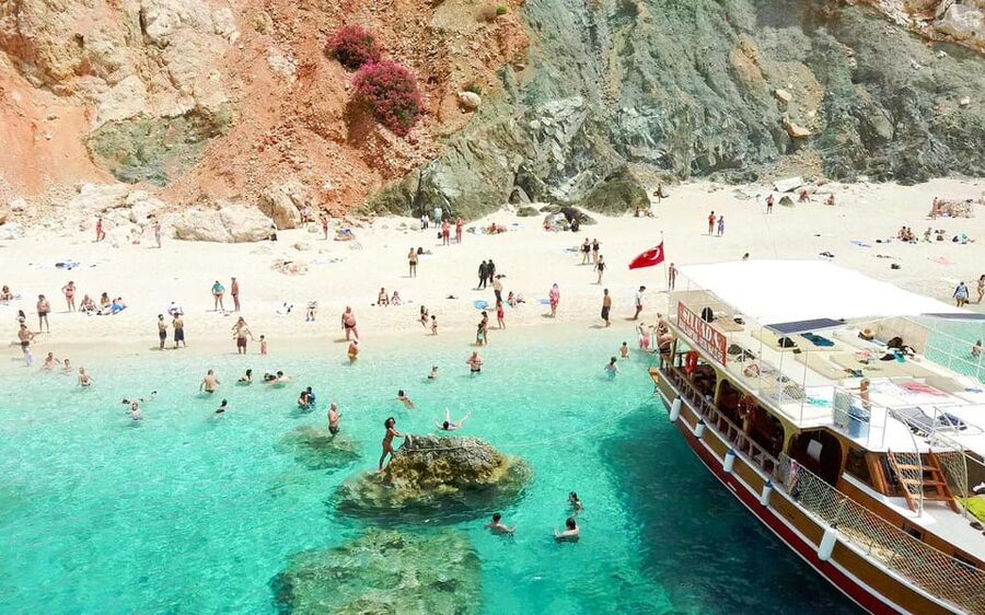 From Side/Alanya: Suluada Island Boat Trip with Lunch - The return to Adrasan