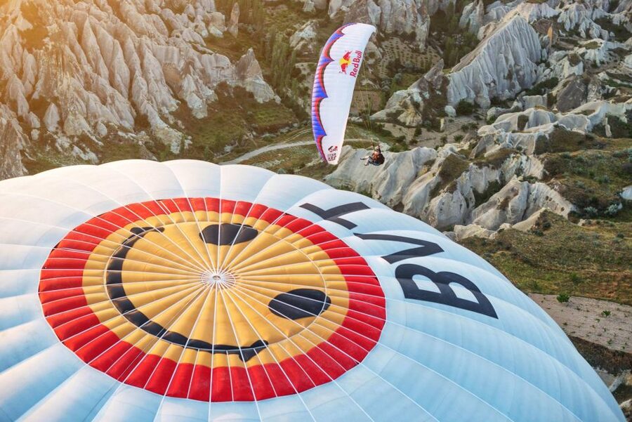 From Urgüp/Göreme: Cappadocia Tandem Paragliding & Transfer - Above the valleys and fairy chimneys