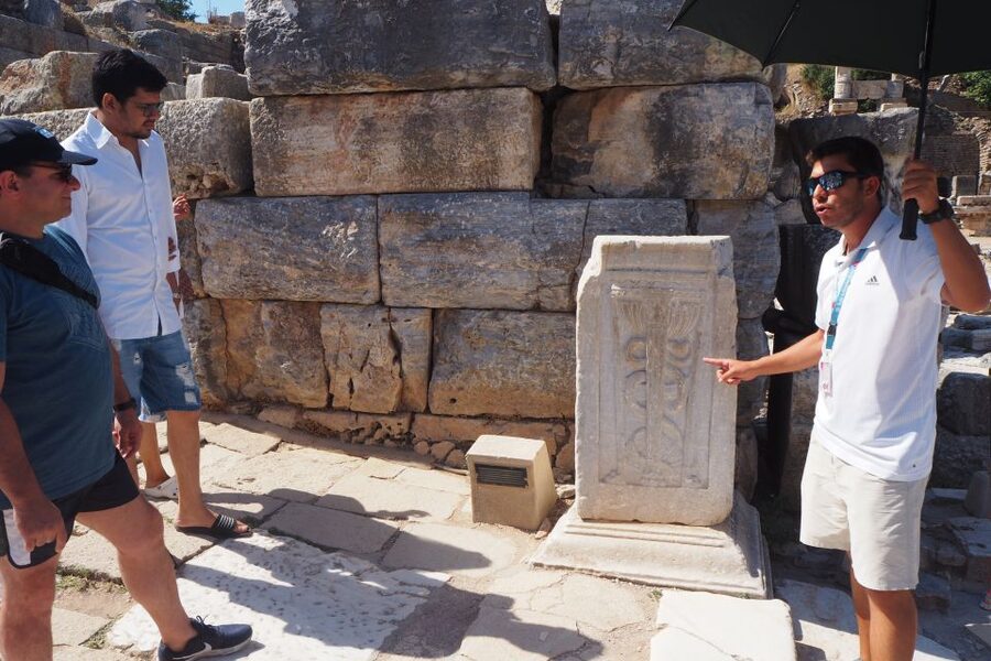 Full-Day Tour of Ancient Ruins in Ephesus from Izmir - Who should book this Izmir day trip?
