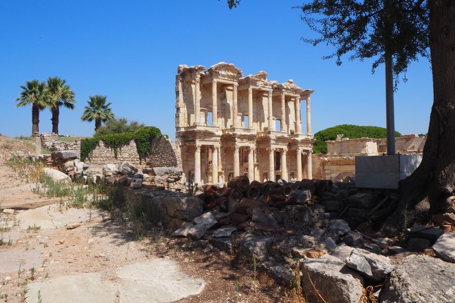 Full-Day Tour of Ancient Ruins in Ephesus from Izmir - The Temple of Artemis and what remains