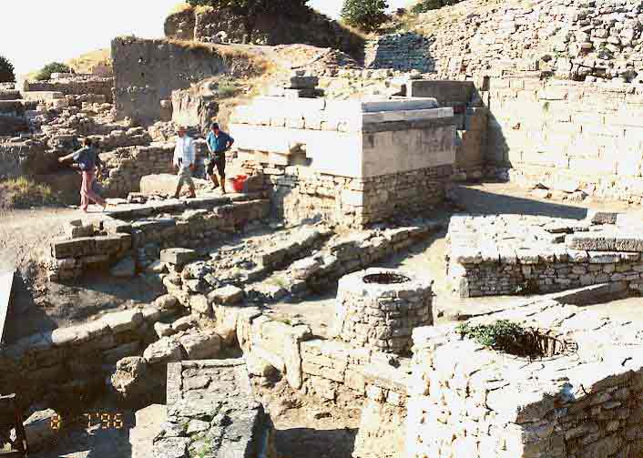 Full-Day Troy Tour From Istanbul - Walking through Troy’s many layers