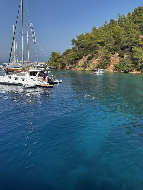 Gocek: Yacht Trip and 12 Island Full-Day Tour with Lunch - Kille Bay: the first swim and a gentle start