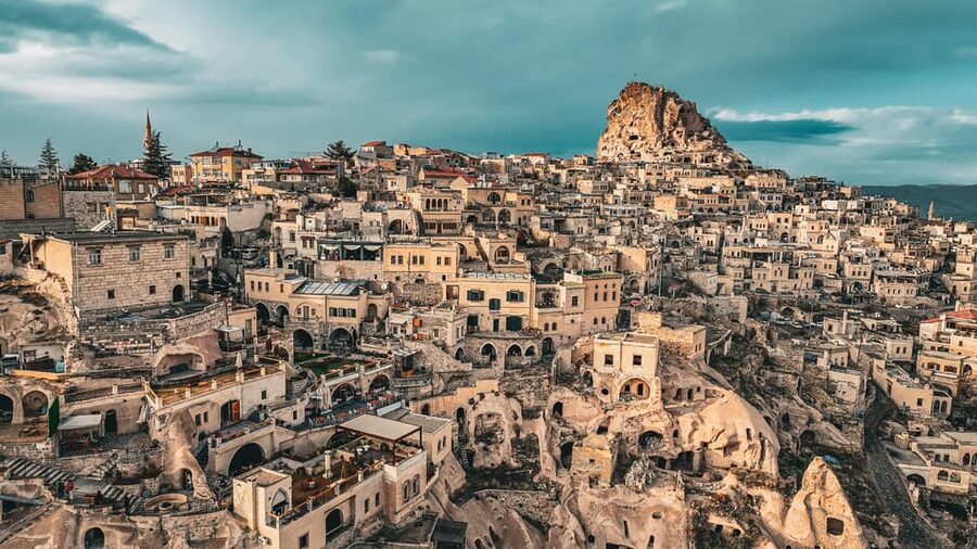 Göreme: Cappadocia Green Tour with Underground & Lunch - Guides, Vehicles, and the Pace of the Day