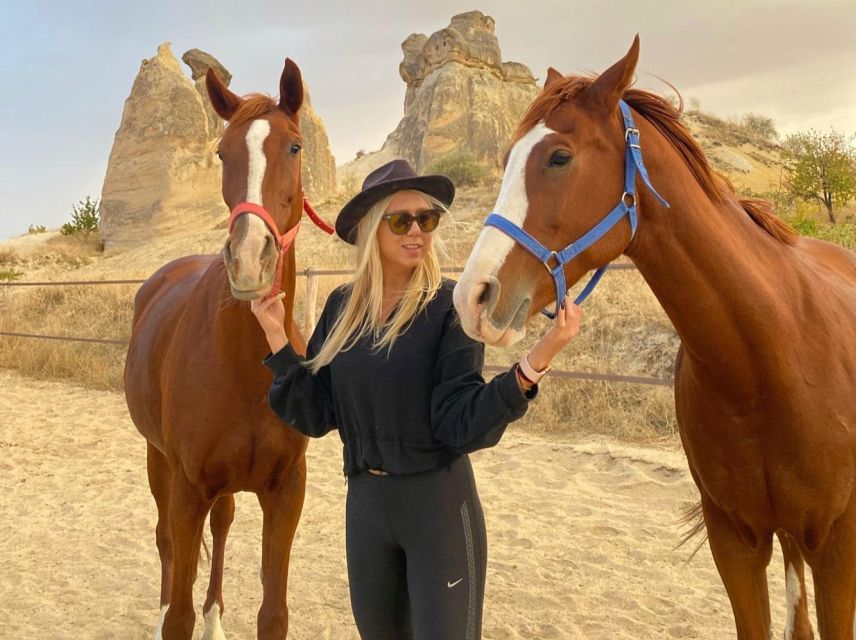 Goreme: Cappadocia Horse Riding Tour with Transfers - Red Valley and the sunset option