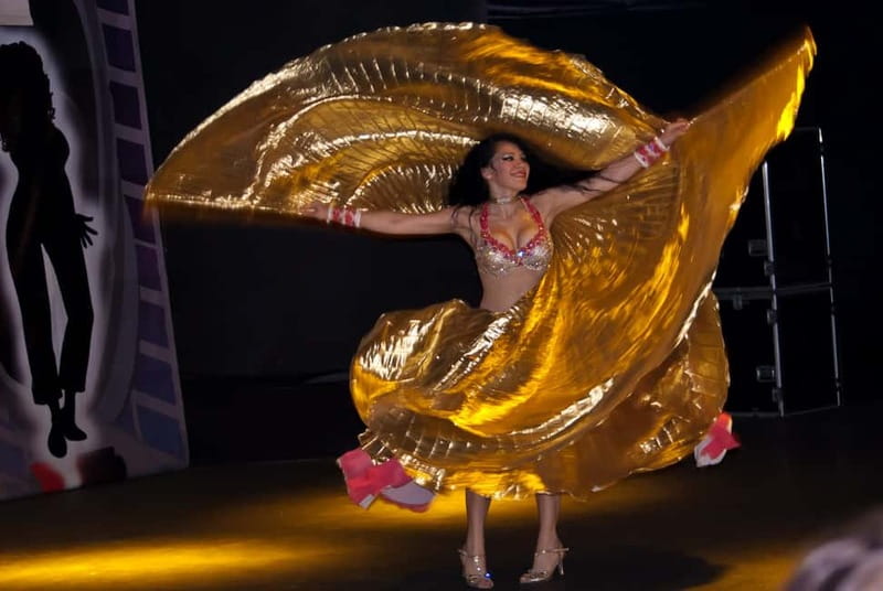Göreme: Dinner and Folk Show at a Cave Restaurant - Folk dances from across Turkey