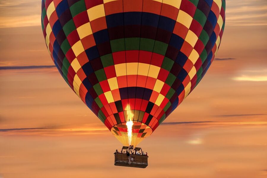 Göreme: Sunrise Hot Air Balloon Flight Over Cappadocia - Weather, cancellations, and practical planning
