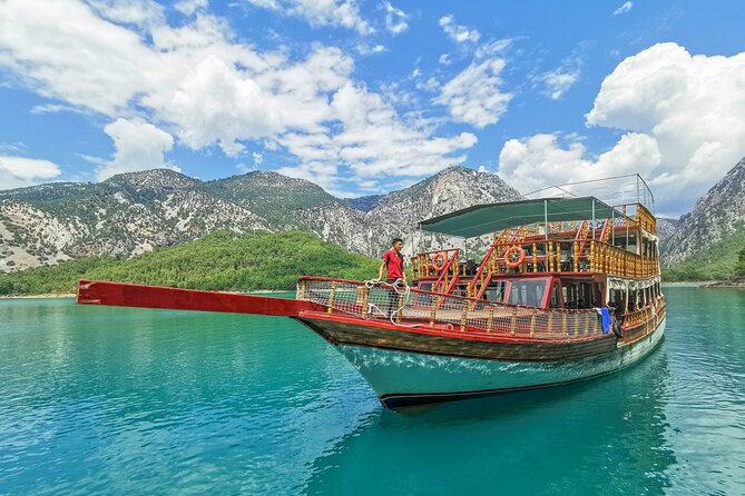 Green Canyon Boat Trip with Lunch and Unlimited Drinks - Cruising the Green Canyon
