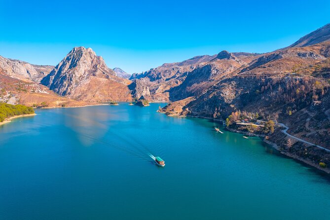 Green Canyon Boat Trip with Lunch and Unlimited Drinks - How Crowding Affects the Day