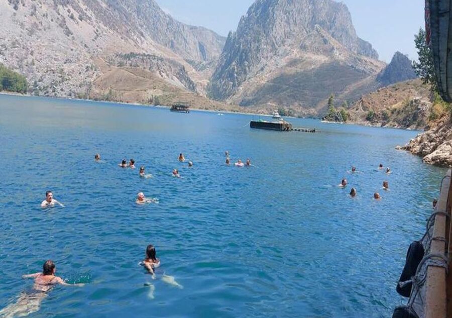 Green Canyon: Boot Tour with Lunch, Soft Drinks, & Transfer - Green Canyon from the water