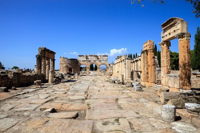 Guided Day Trip from Antalya to Pamukkale With Lunch & Transfer - Why Pamukkale makes sense as a day trip from Antalya