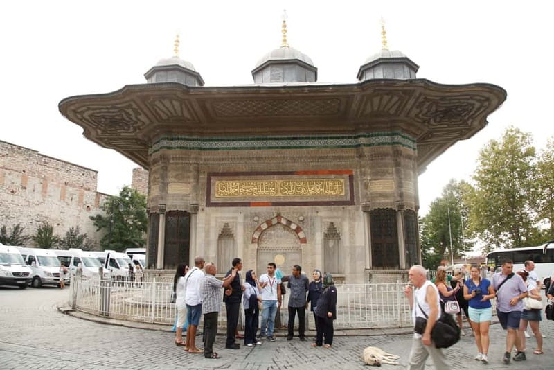 Hagia Sophia & Blue Mosque Half-day Guided, Small Group Tour - Key points to know before booking