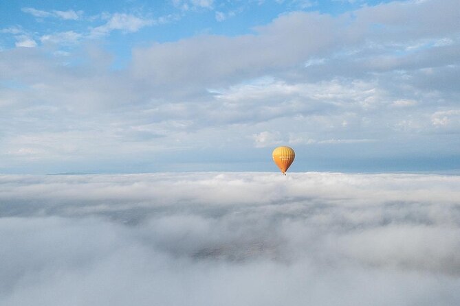 Hot Air Balloon Flight in Cappadocia Cat Valley - Watching the balloon come alive
