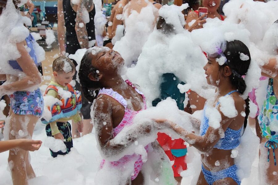Icmeler Jeep Safari, Lunch, Water Fight, Colour & Foam Party - A useful pause after the dusty roads