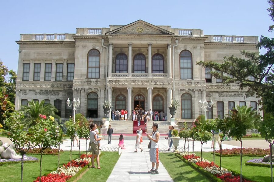 Istanbul: 1 or 2-Day Private Guided Tour with Hotel Transfer - Why a private guide helps in Istanbul