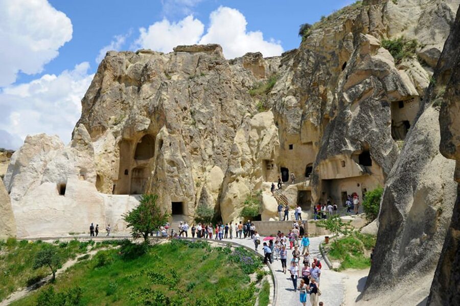Istanbul: 3-Days, 2-nights in Cappadocia & Hot Air Balloon - The underground city and the South Cappadocia route
