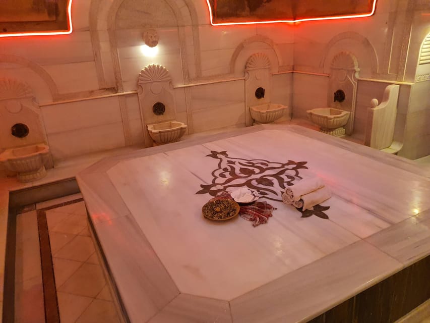 Istanbul: Acemoglu Historical Hammam Entry Ticket - Washing with the included hammam kit