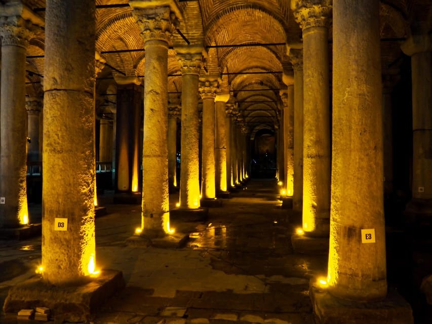 Istanbul:Basilica Cistern Skip-the-Line Ticket & Audio Guide - How the self-guided format works