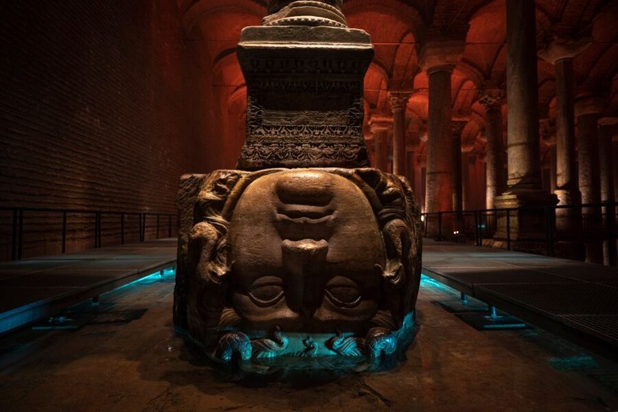 Istanbul: Basilica Cistern Walking Tour with Entry Ticket - Meeting at the German Fountain