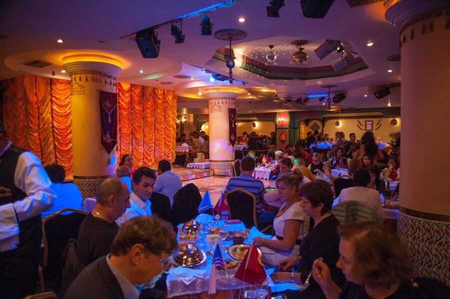 Istanbul: Belly Dancing, Show, & Dinner at Sultana’s Ticket - The three-course dinner and drink packages