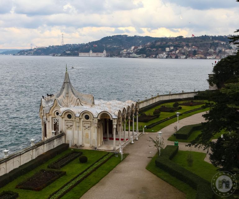 Istanbul: Best of One Day Two Continents Tour, Europe&Asia - Camlica Hill gives you Istanbul from above