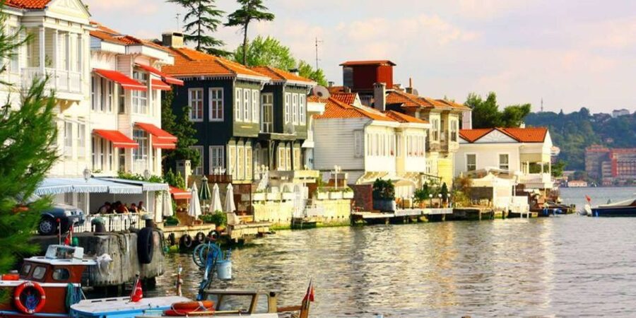 Istanbul: Best of One Day Two Continents Tour, Europe&Asia - The Bosphorus cruise is the heart of the day