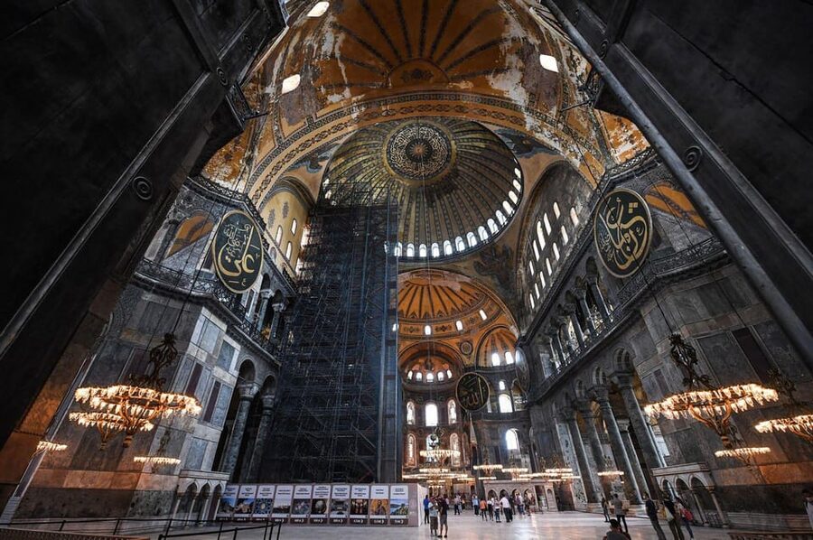 Istanbul: Blue Mosque, Hagia Sophia, & Basilica Cistern Tour - Who should book this tour