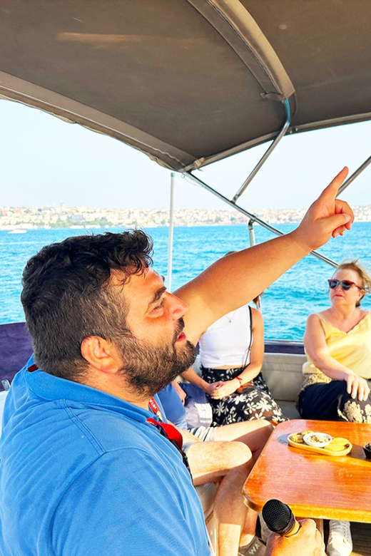 Istanbul: Bosphorus and Golden Horn Sunset Yacht Cruise - What the two-hour route actually shows you