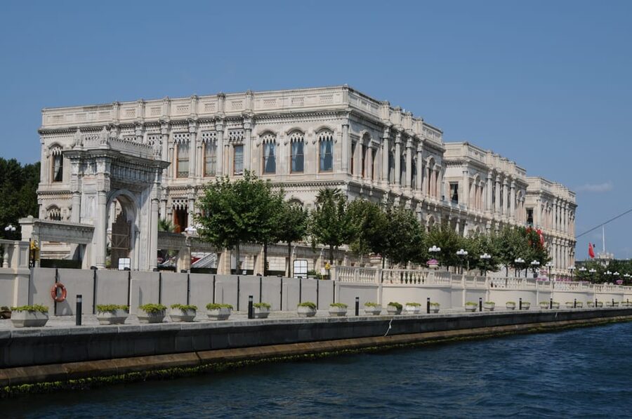 Istanbul: Bosphorus Cruise and Golden Horn Bus Tour - The Byzantine City Wall