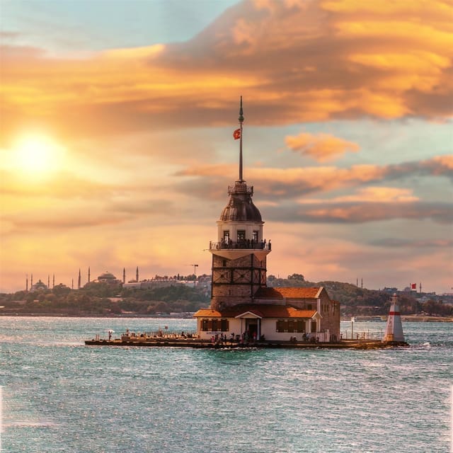 Istanbul: Bosphorus Cruise from Europe or Asia & Audio Guide - Choosing Kabatas or Uskudar