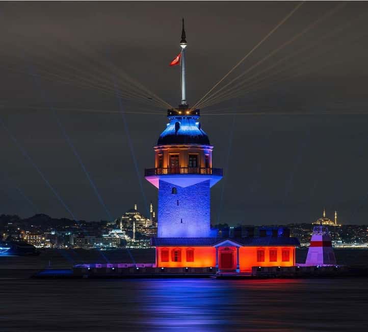 Istanbul: Bosphorus Cruise Morning or Sunset Boat Tour - Boarding for the two-hour cruise