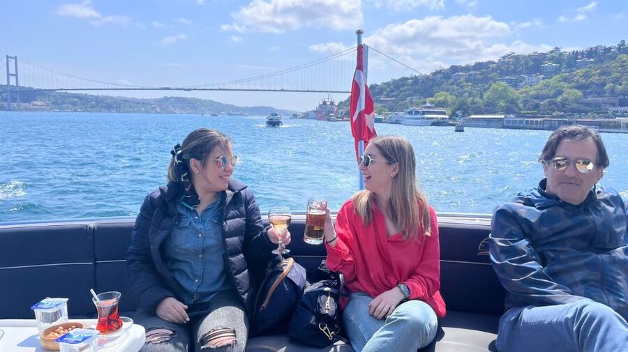 Istanbul: Bosphorus Cruise with Stopover on the Asian Side - Ciragan Palace, Ortakoy, and the first bridge
