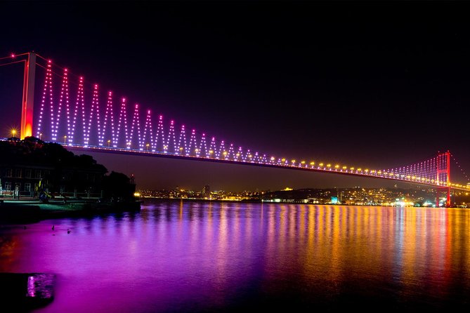 Istanbul Bosphorus Dinner Cruise and Turkish Night Show with DJ - Seating, group size, and comfort