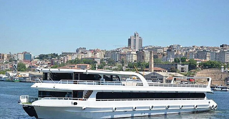 Istanbul Bosphorus Dinner Cruise &Entertainment hotel pickup - Key points to know before booking