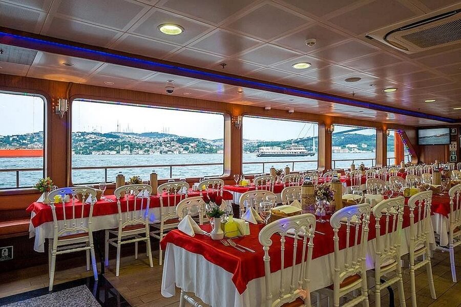 Istanbul Bosphorus Dinner Cruise &Entertainment hotel pickup - The Romany and Anatolian show