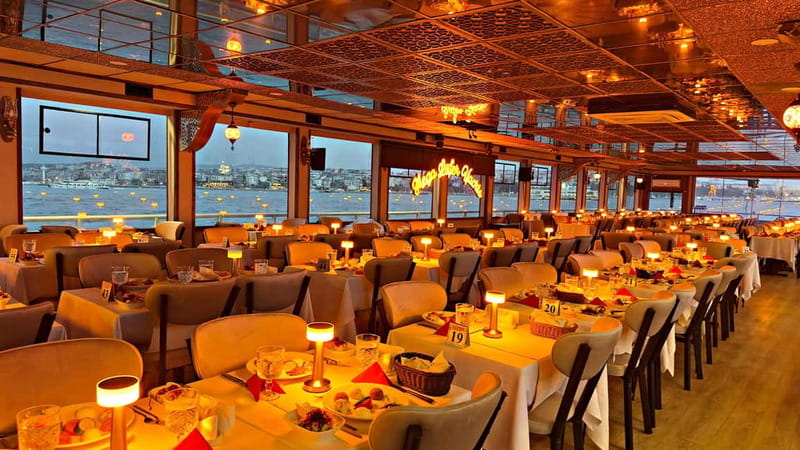 Istanbul: Bosphorus Dinner Cruise & Show with Private Table - Key points at a glance
